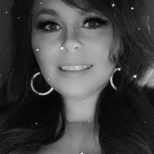 Meet your Posher, Raina